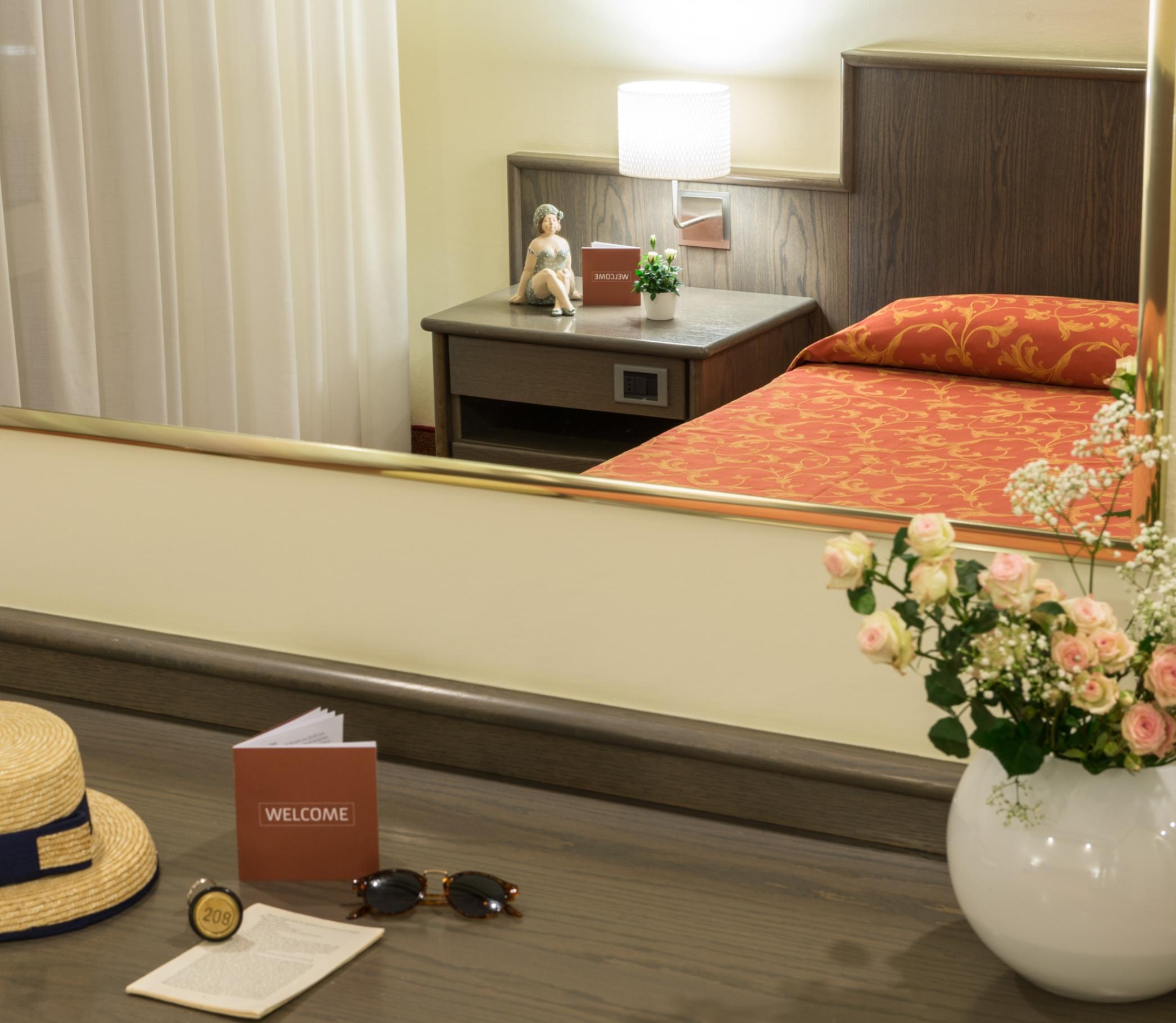 Hotel Drago Бренцоне-суль-Гарда Экстерьер фото
