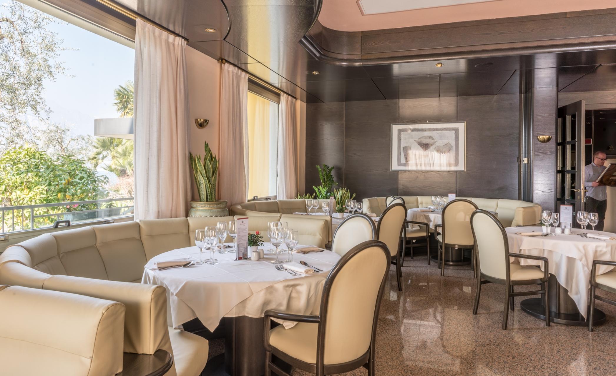 Hotel Drago Бренцоне-суль-Гарда Экстерьер фото